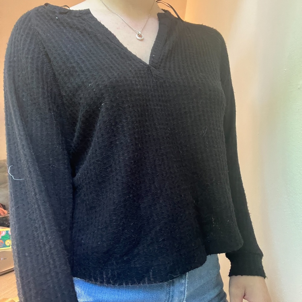 NEW ABOUND LONG SLEEVE